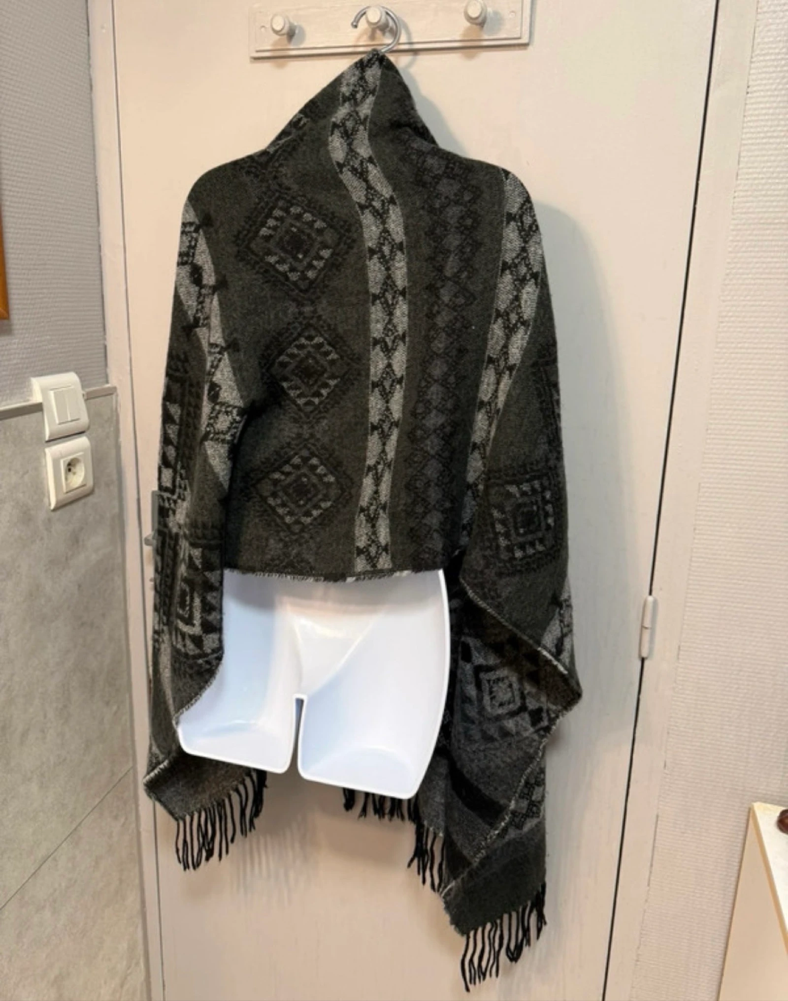 Black Vero moda triangle pattern scarf – photo 3